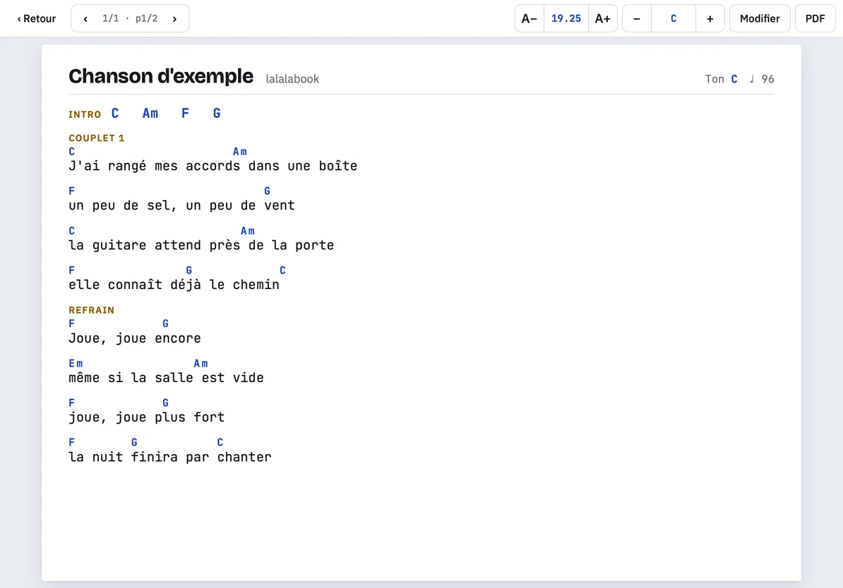 lalalabook sur une tablette : une grille d'accords sur une page paysage, accords au-dessus des paroles